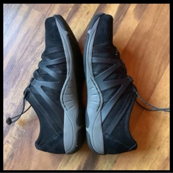 Dansko Size 41W(10.5-11) Henriette black leather/ nylon shoes - Picture 8 of 11